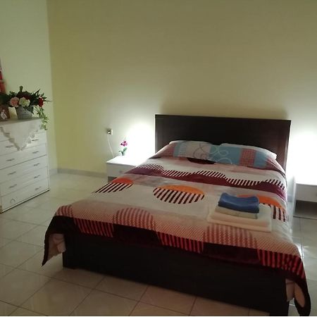Kalamata Cozy Apartment Екстер'єр фото