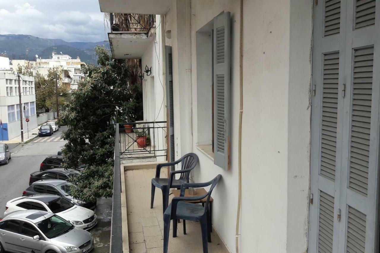 Kalamata Cozy Apartment Екстер'єр фото